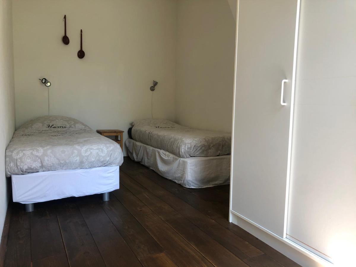 Appartementen Verhuur De Trijehoek Stiens Екстериор снимка