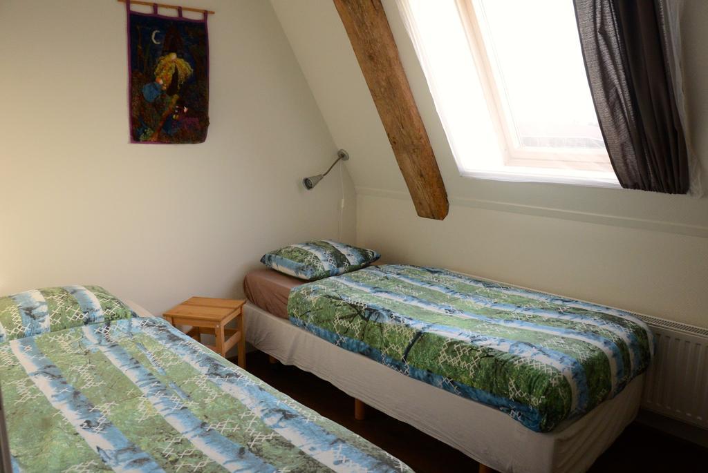 Appartementen Verhuur De Trijehoek Stiens Екстериор снимка