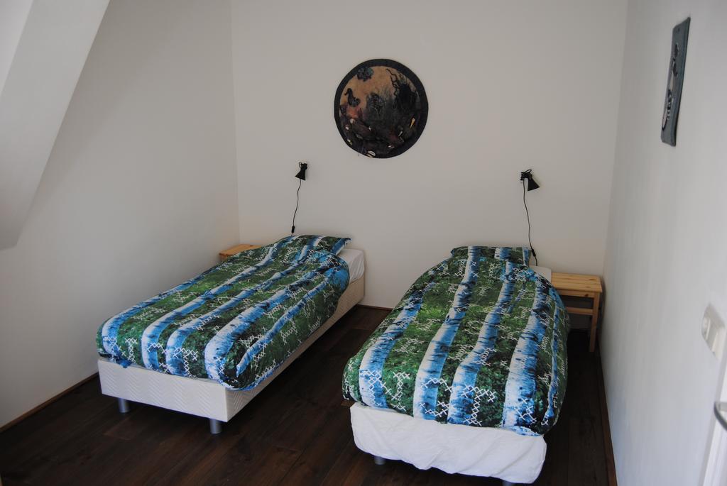 Appartementen Verhuur De Trijehoek Stiens Екстериор снимка